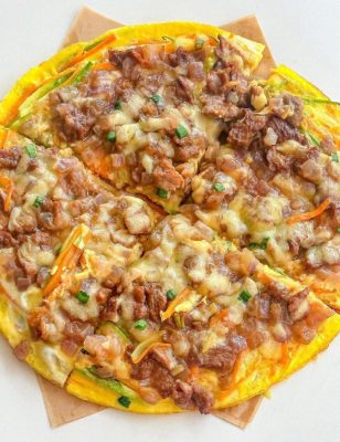 Pizza trứng thịt bò rau củ